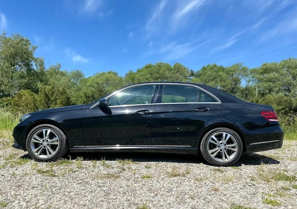 Mercedes-Benz Klasa E cena 69900 przebieg: 252900, rok produkcji 2014 z Piechowice małe 92